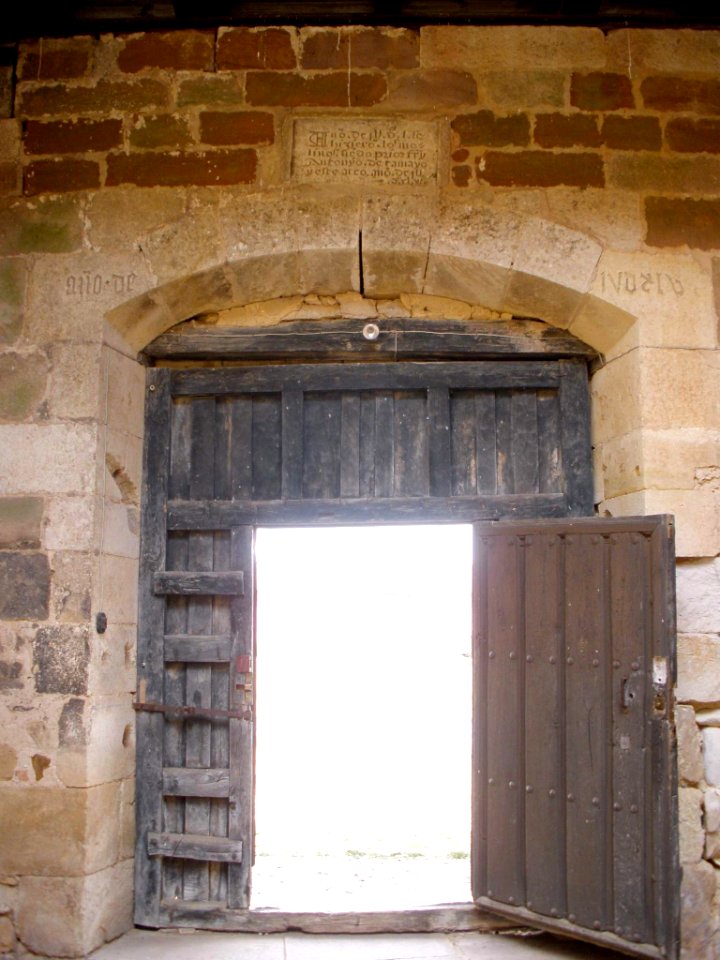Mave - Monasterio de Santa María la Real, interior 6
