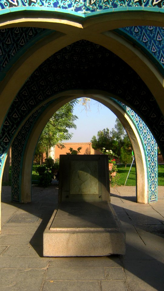 Mausoleum of Kamal al-Molk - Morning - Gravestone - Nishapur 01