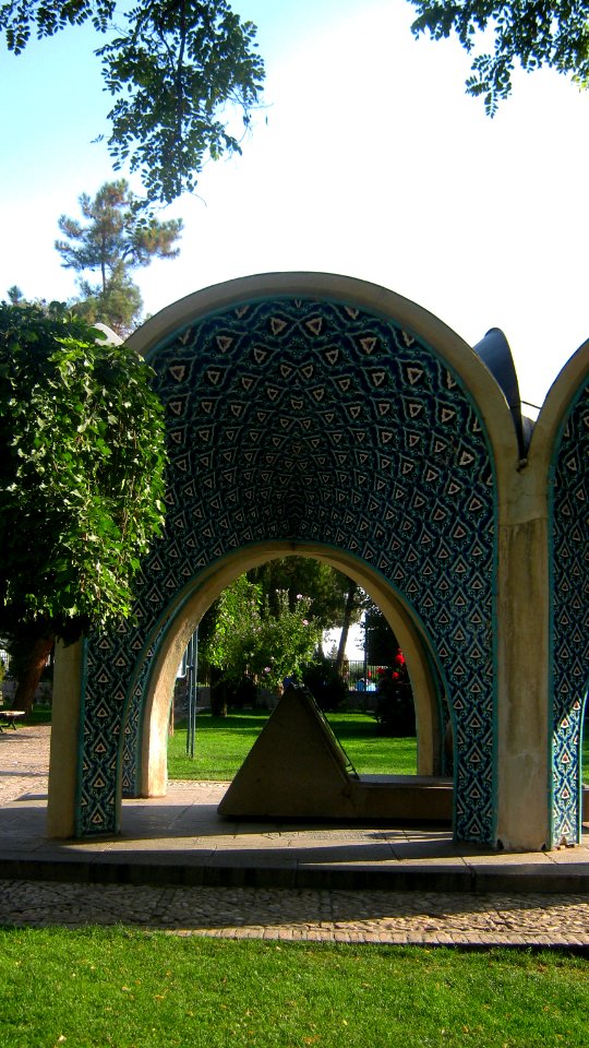 Mausoleum of Kamal al-Molk - Morning - south view - Nishapur 05