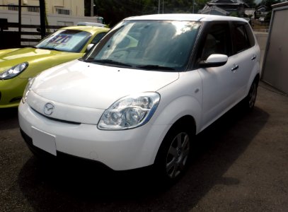 Mazda VERISA C (DC5W) front
