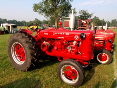 Mc Cormick Standard W-D 6 Diesel-1