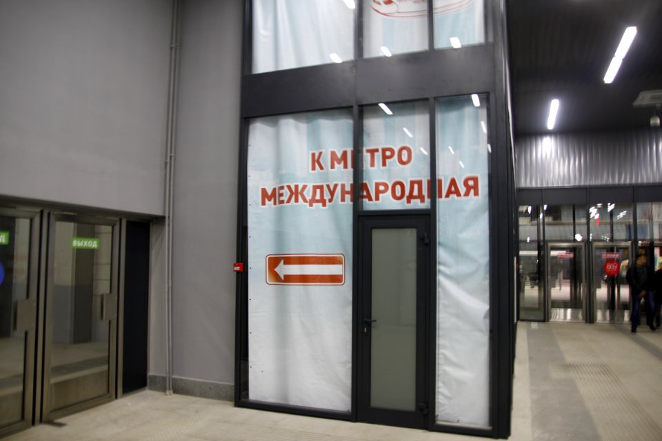 MCC 10DELO 7575 HALL