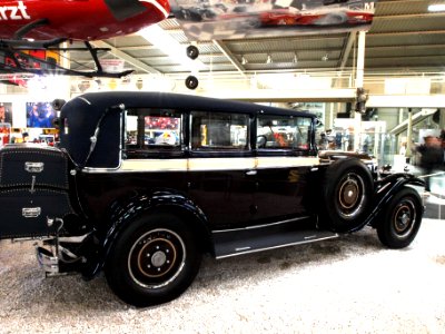 Maybach Zeppelin pic1