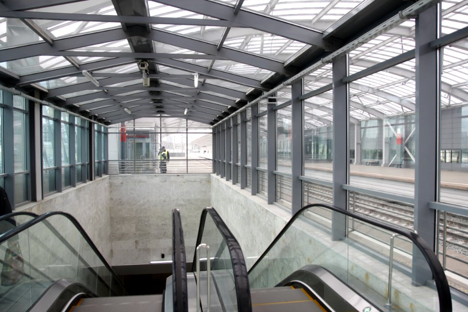 MCC 12LUZH 7111 HALL