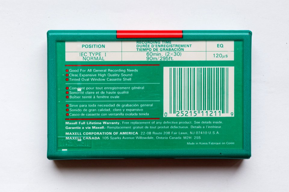 Maxell UR60 1992-96 US market, made in Korea (2)