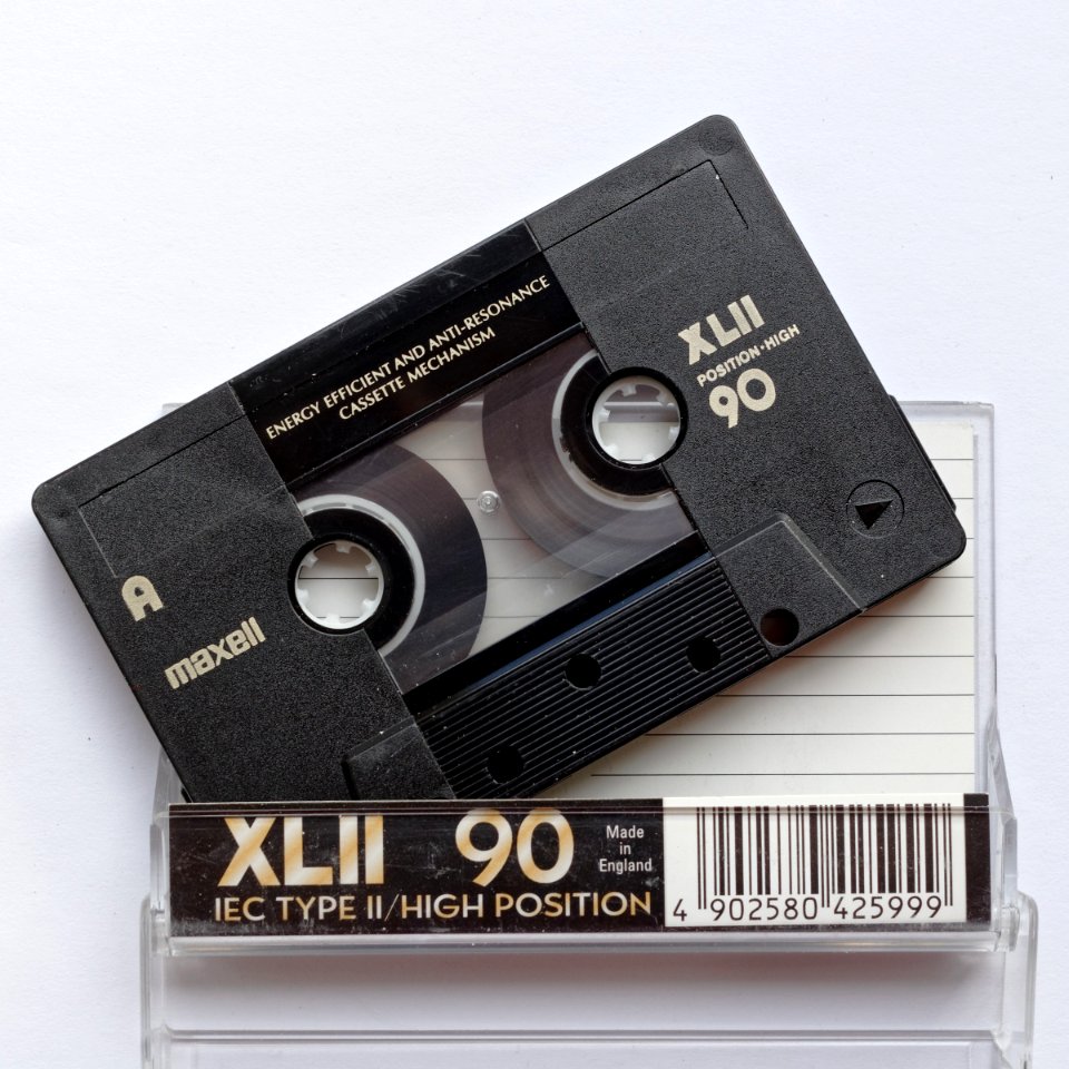 Maxell XLII 2002-2005 'Made in England' (6)