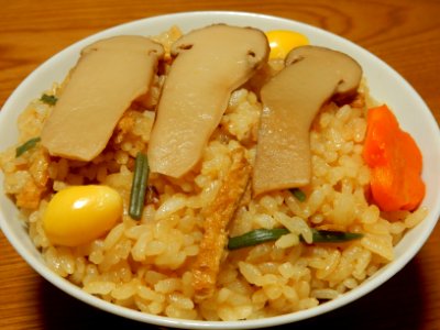 Matsutake gohan (2016-11-29) 02
