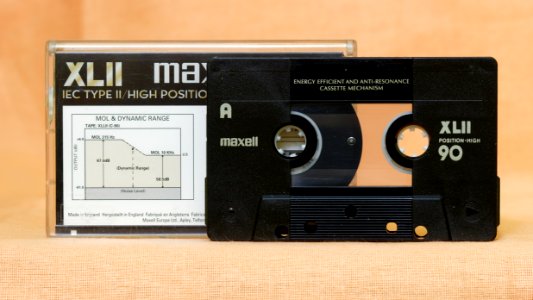 Maxell XLII 2002-2005 'Made in England' (3)