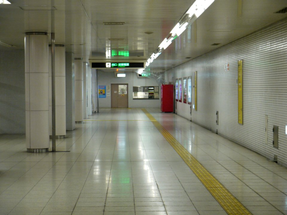 Matsugasaki Station concourse inside