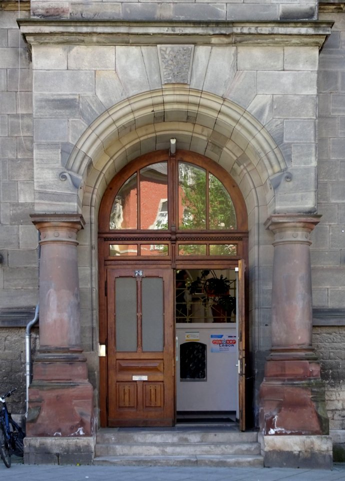Max-Planck-Gymnasium Göttingen Albanikirchhof Eingang