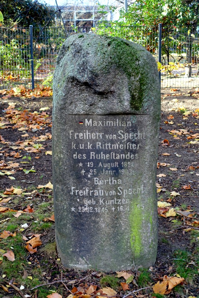 Maximilian Freiherr von Specht - Katharinenfriedhof Garnisonfriedhof - Braunschweig, Germany - DSC04421