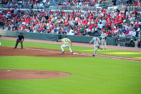 May 2017 GT vs. UGA baseball - LJ Talley out at first