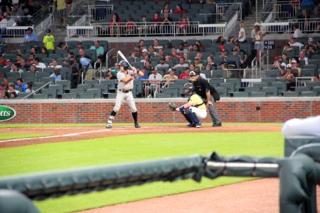 May 2017 GT vs. UGA baseball - An UGA player at bat 2