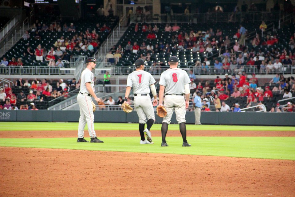 May 2017 GT vs. UGA baseball - UGA infielders 2