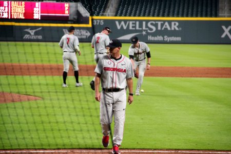 May 2017 GT vs. UGA baseball - Scott Stricklin walking back to dugout 1