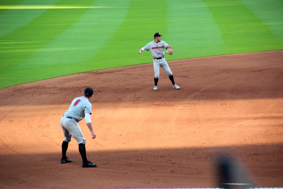 May 2017 GT vs. UGA baseball - UGA infielders
