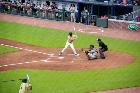 May 2017 GT vs. UGA baseball - Kyle McCann at bat 1