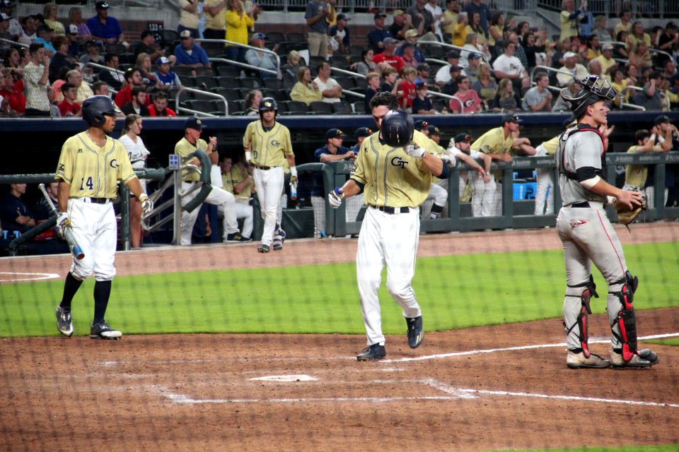 May 2017 GT vs. UGA baseball - Ryan Peurifoy scoring run 2