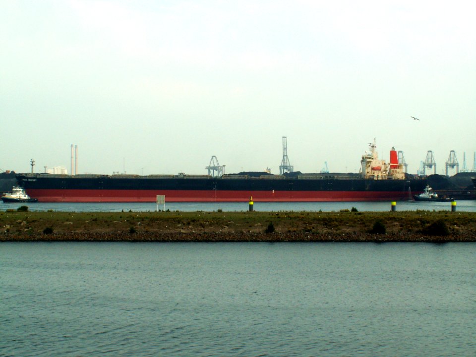 Mona Century IMO 9187289, Mississippi harbour, Port of Rotterdam, Holland 15-Jul-2005