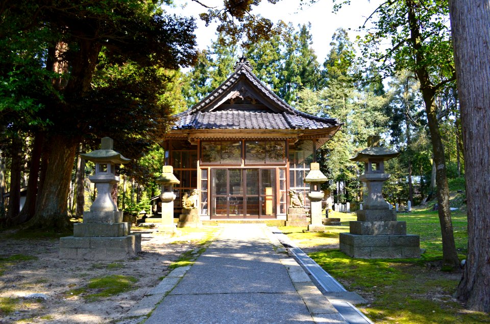 Mononobe-jinja (Kashiwazaki) haiden