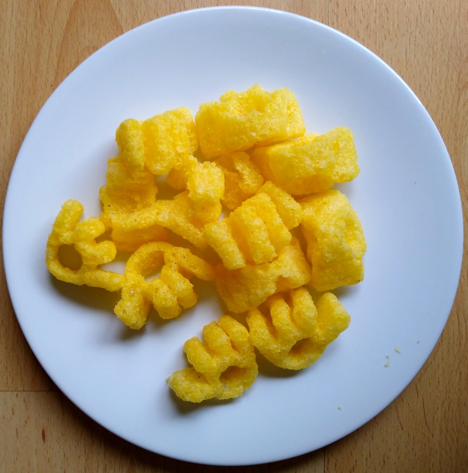 Monster Munch pickled onion 1