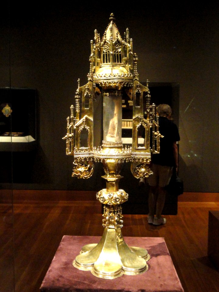 Monstrance with a Relic of Saint Sebastian, 1484 AD, German, Lower Saxony, Brunswick, gilded silver and rock crystal - Cleveland Museum of Art - DSC08535