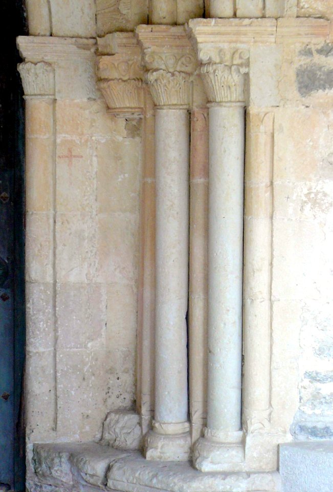 Monasterioguren (Vitoria) - Iglesia de San Pedro Apóstol 10