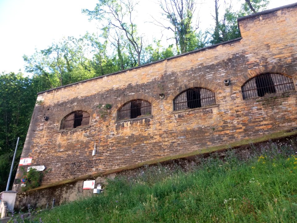 Montée de l'Observance - Fort de Loyasse