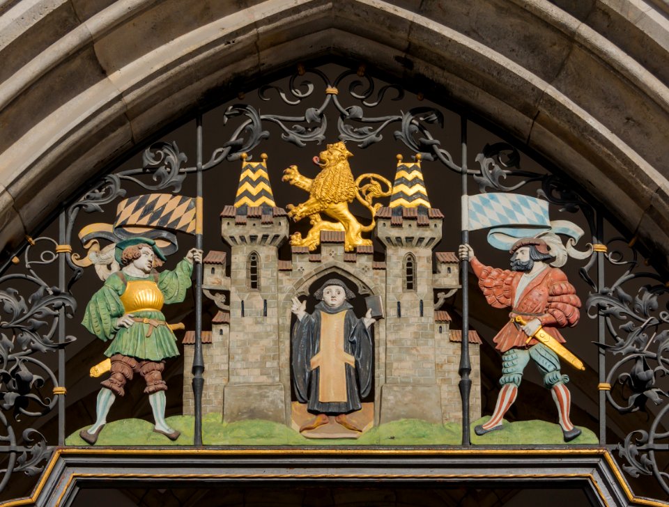 Monk Landsknechts entrance Rathaus Munich