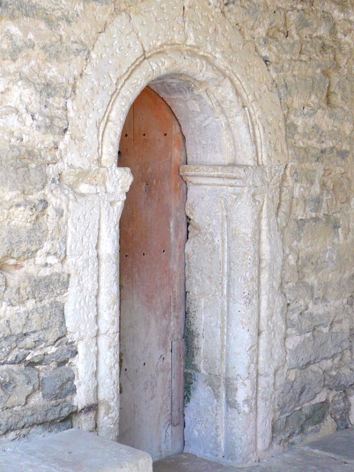 Monasterioguren (Vitoria) - Iglesia de San Pedro Apóstol 12