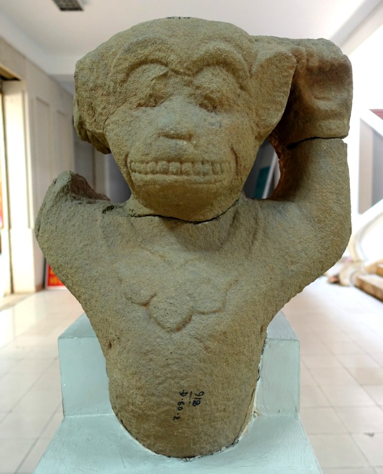 Monkey, Phu Hung, 11th-12th century, Quang Nam - Museum of Cham Sculpture - Danang, Vietnam - DSC01953