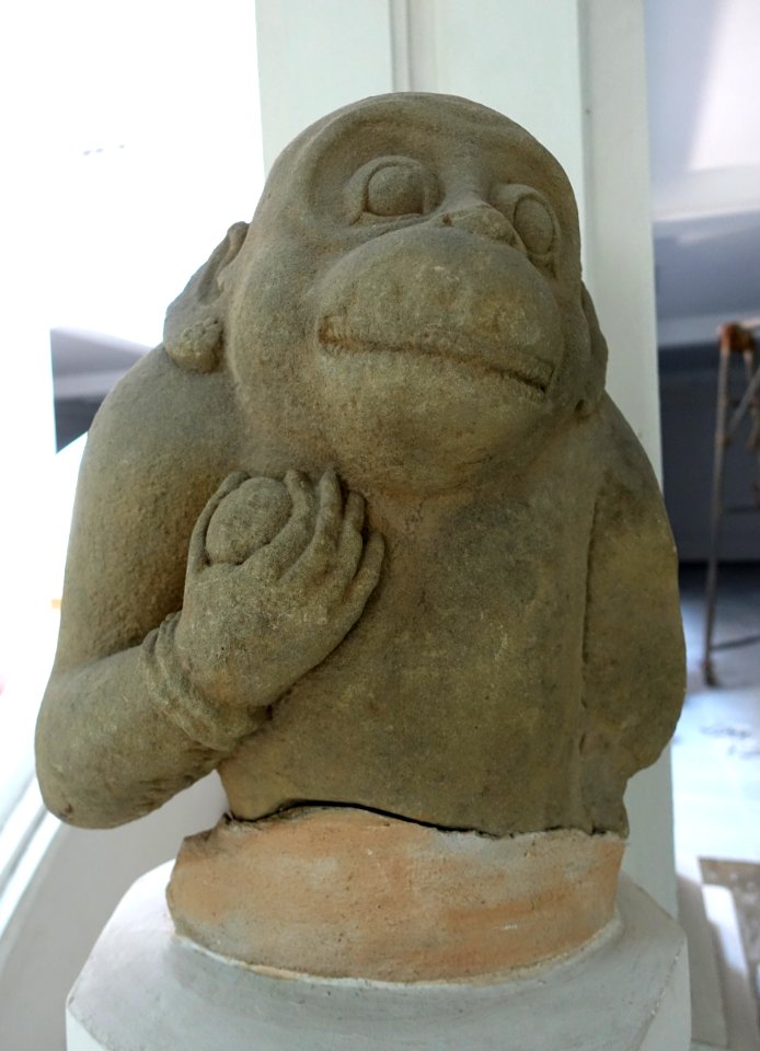 Monkey, Phu Hung, 11th-12th century,Quang Nam - Museum of Cham Sculpture - Danang, Vietnam - DSC01985