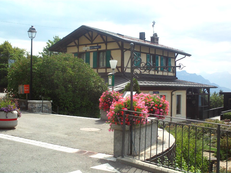 Mont Pelerin funiculaire station