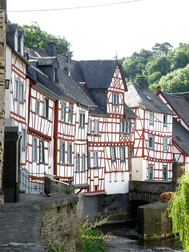 Monreal Fachwerkhäuser Elzbach 1