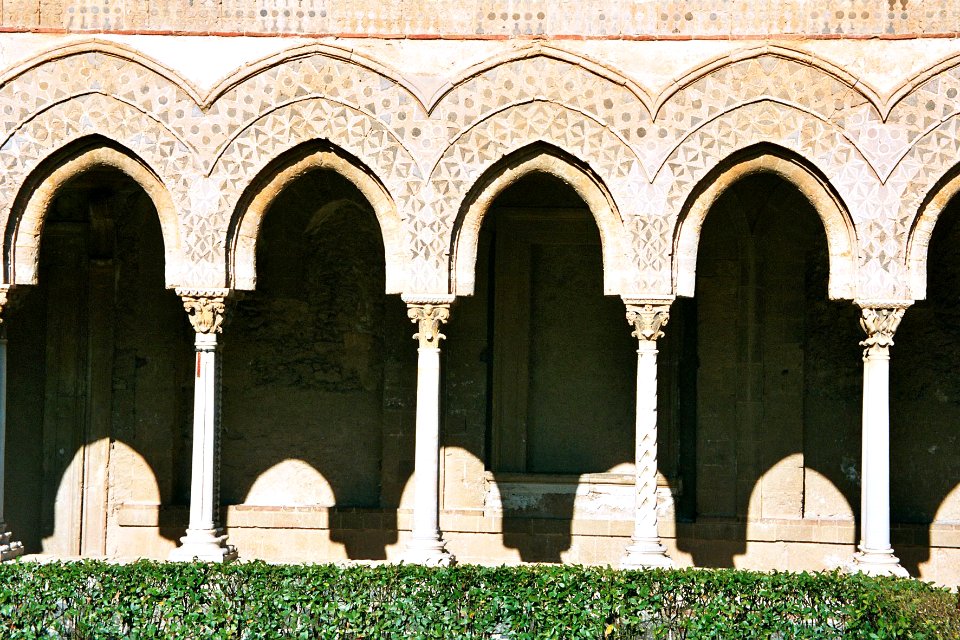 Monreale-bjs2007-02