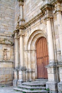 Monforte de Lemos - Monasterio de San Vicente de Pino, Iglesia 01