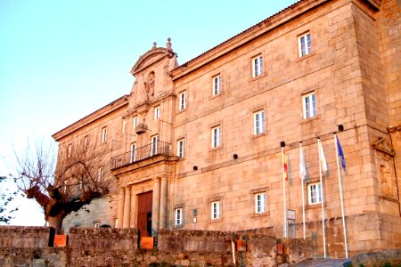 Monforte de Lemos - Monasterio de San Vicente de Pino y Parador de Turismo 05