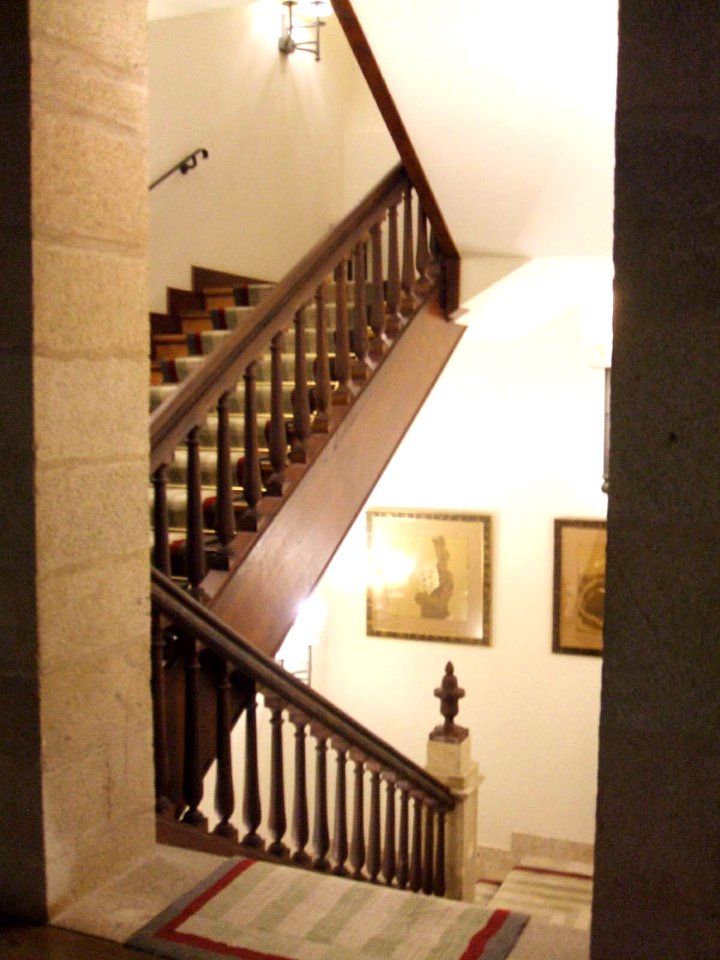 Monforte de Lemos - Monasterio de San Vicente de Pino y Parador de Turismo 03