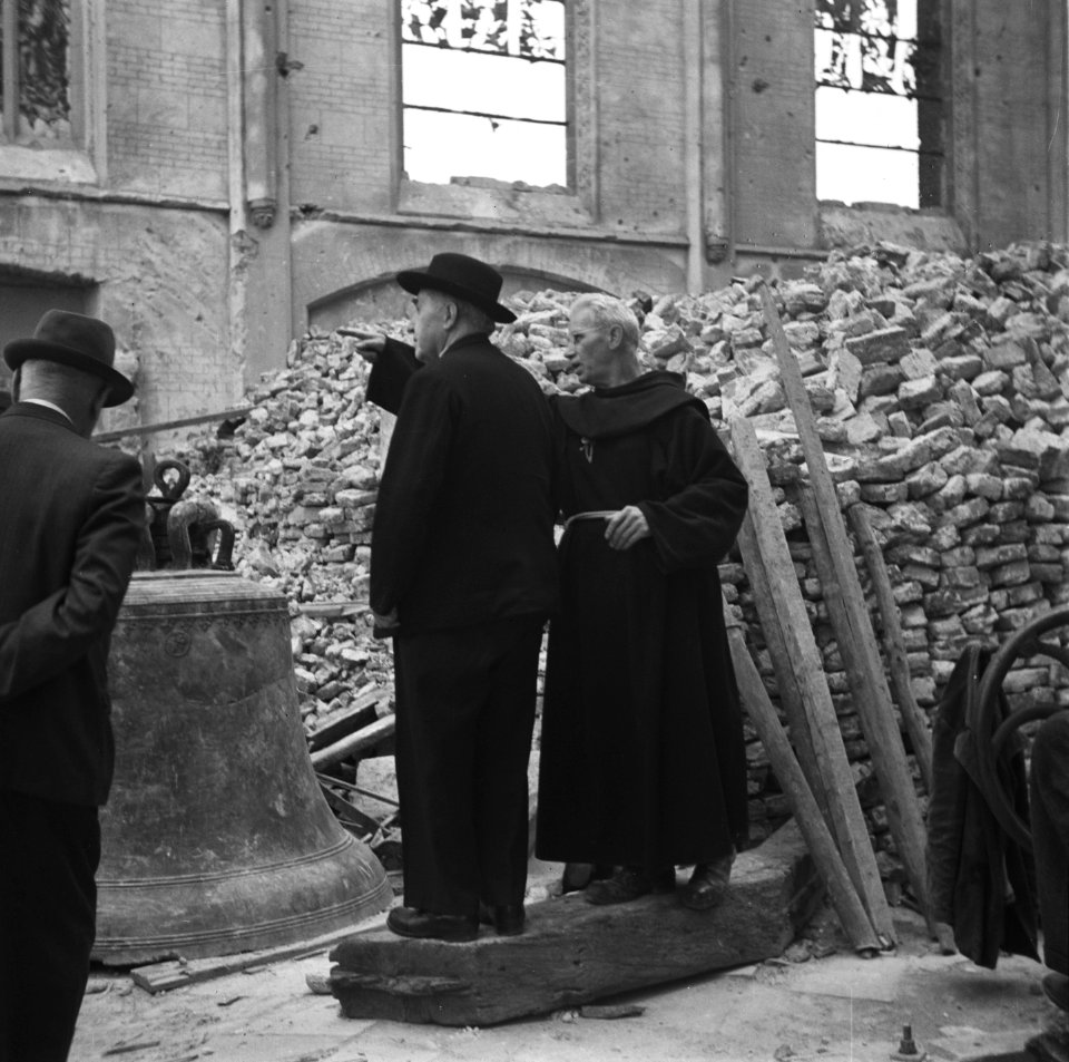 Monseigneur Poels in Limburg, Bestanddeelnr 900-6230
