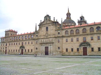 Monforte de Lemos - Colegio de Nuestra Señora de la Antigua (PP Escolapios) 04