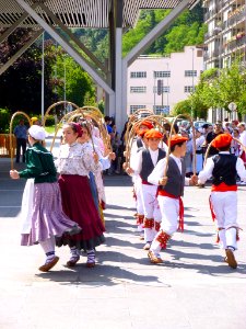 Mondragón - Danzas vascas 4