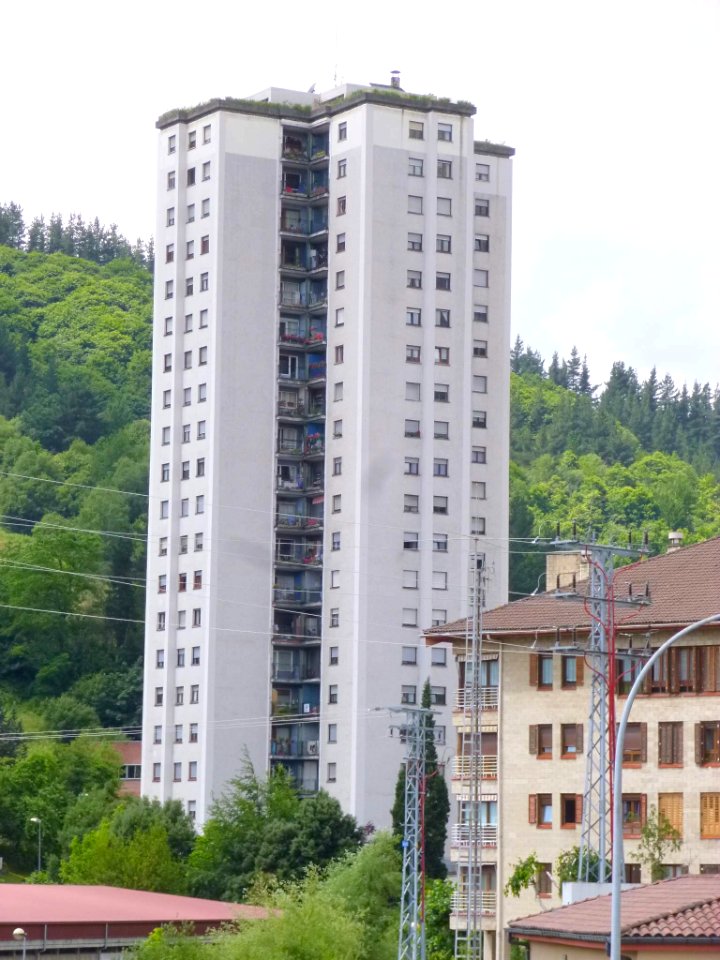 Mondragón - Torre Eguzki 7