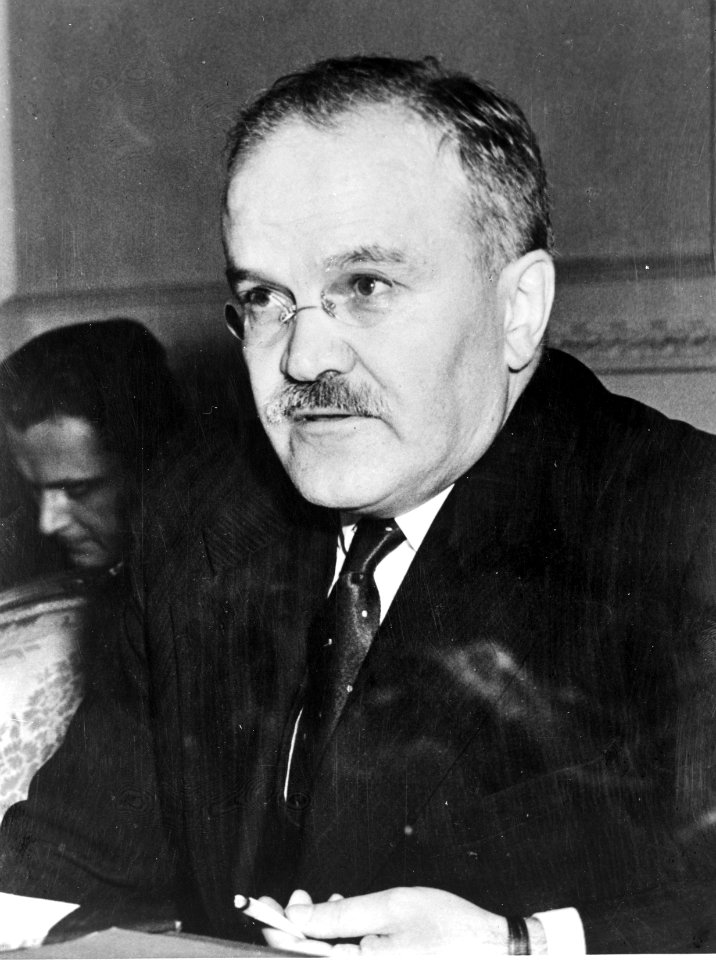 Molotov (minister van Buitenlandse Zaken van de Sovjet-Unie), Bestanddeelnr 900-8982