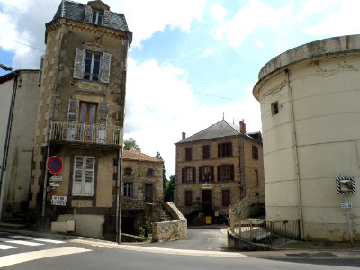 Montaigut-le-Blanc Mairie5