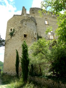 Montbrun-les-Bains Château 2