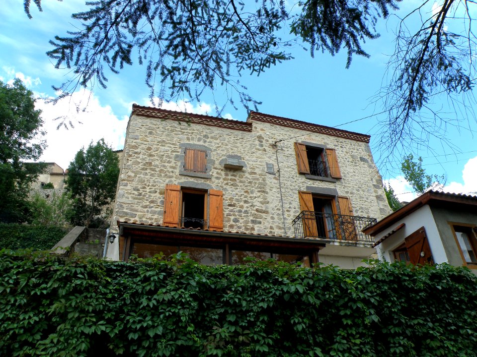 Montaigut-le-Blanc Bourg4