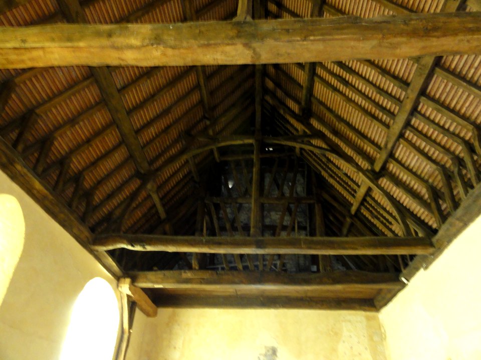Mont-de-l'If (Seine-Maritime) église intérieur, charpente