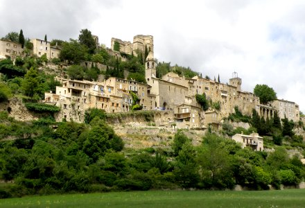 Montbrun-les-Bains Vue d'ensemble 5