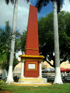 Monumento a Sebastián Molas, Mérida, Yucatán (01)