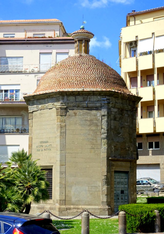 Monumento ai Caduti della Patria - Viterbo, Italy - DSC02181